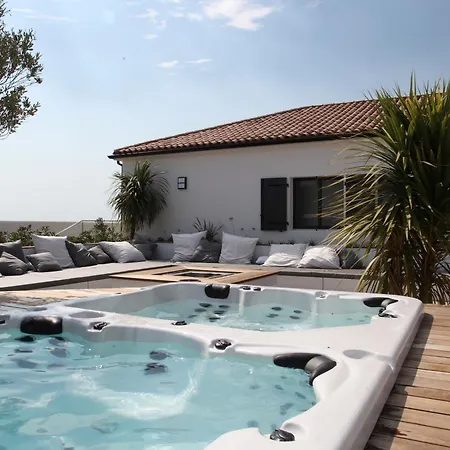 Holiday home La Sardane *